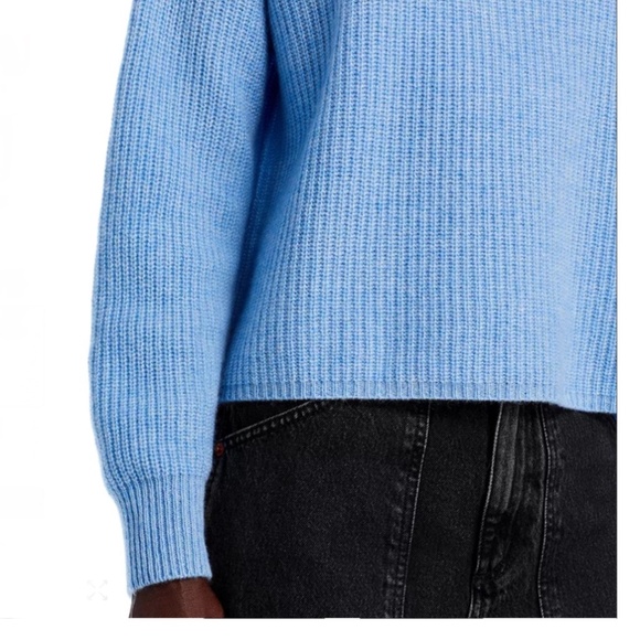 Luxurious 100% Cashmere Shaker Stitch Drop Shoulder Sweater By Aqua in blue - Picture 6 of 7